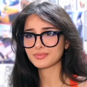 Cover: SSSniperWolf