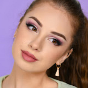 Cover: Denitslava Makeup