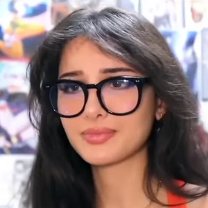Cover: SSSniperWolf
