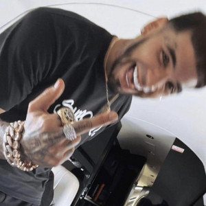 Cover: Anuel temazos 😈🔥